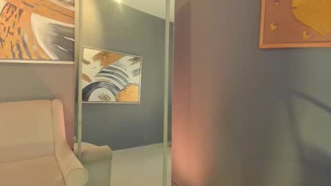 Snapshot of vienah_louis chatting on 26, 2, 2026 vienah_louis online show from 26, 2, 2026