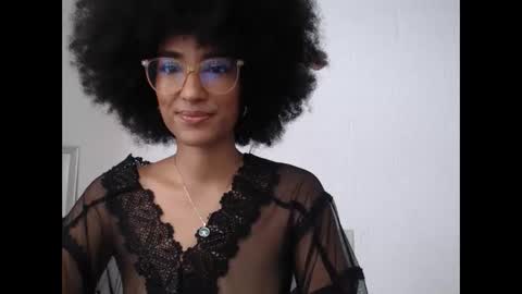 viiolettaaa online show from 5, 5, 2026