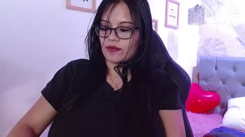 viioleta online show from 15, 2, 2025