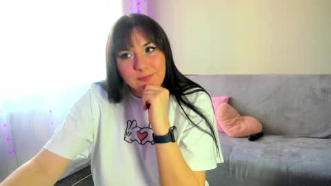 Snapshot of vik_and_love chatting on 29, 4, 2026 Vika online show from 29, 4, 2026