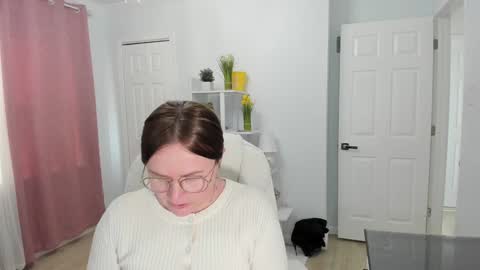 Ukrainian-woman online show from 30, 1, 2025