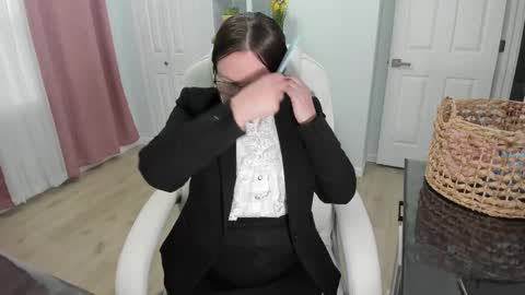 Ukrainian-woman online show from 4, 3, 2025