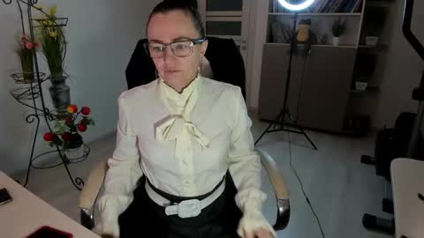 Ukrainian-woman online show from 16, 1, 2026