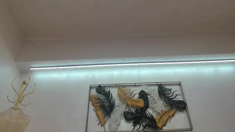 vikafever online show from 27, 10, 2025