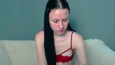 Snapshot of viki_kelt chatting on 16, 12, 2024 Viki Kelt online show from 16, 12, 2024