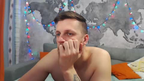 Snapshot of vikingchrisss chatting on 17, 12, 2024 vikingchrisss online show from 17, 12, 2024