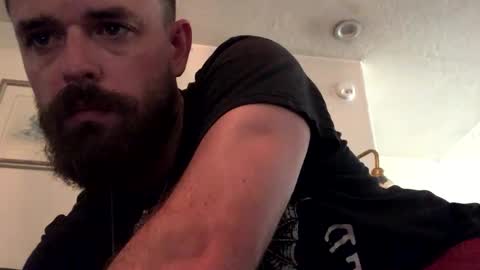 Snapshot of vikinyourpuss chatting on 5, 10, 2025 Vikinyourpuss online show from 5, 10, 2025