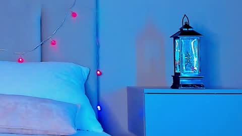 VIKKI online show from 19, 12, 2024