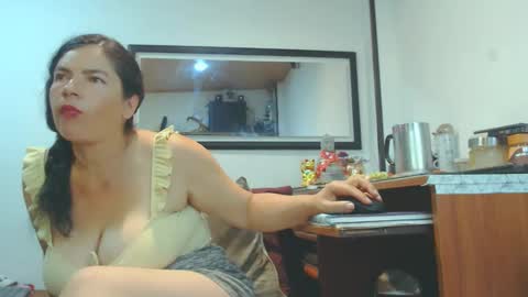 VIKKKTORIAAA online show from 20, 9, 2025