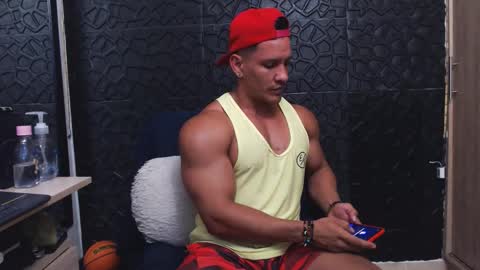 Viktor Herrera online show from 5, 10, 2025