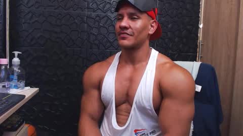 Viktor Herrera online show from 31, 10, 2025