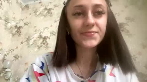Snapshot of viktoria9898 chatting on 14, 1, 2026 Sweett online show from 14, 1, 2026