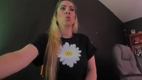 Viktoria online show from 10, 3, 2025