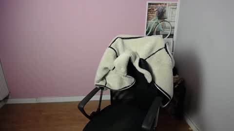 Snapshot of viktoria_lovely chatting on 20, 2, 2025 viktoria_lovely online show from 20, 2, 2025