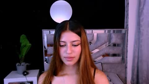 viky_evanss online show from 5, 3, 2026
