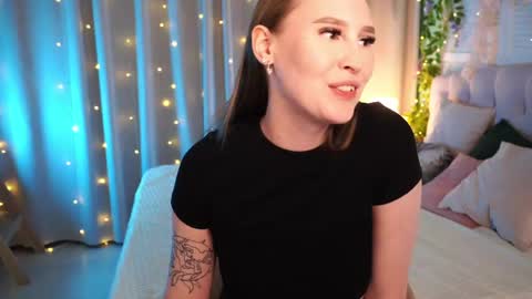 Snapshot of vimilka chatting on 18, 4, 2026 Vi online show from 18, 4, 2026
