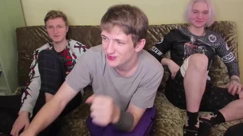 Snapshot of vince__dice chatting on 15, 2, 2025 Dimoooooon online show from 15, 2, 2025