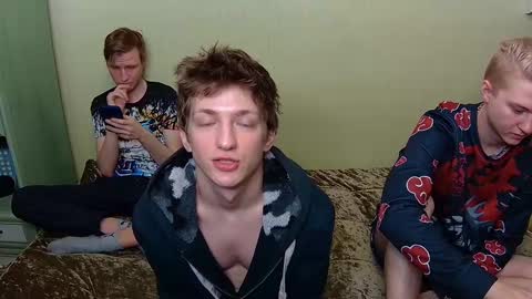 Snapshot of vince__dice chatting on 8, 3, 2025 Dimoooooon online show from 8, 3, 2025