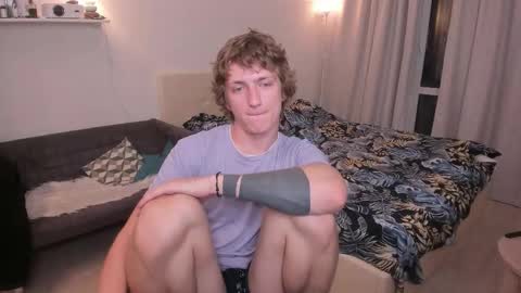 Snapshot of vince__dice chatting on 17, 10, 2025 Dimoooooon online show from 17, 10, 2025