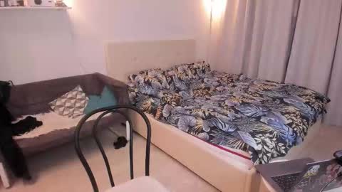 Snapshot of vince__dice chatting on 19, 10, 2025 Dimoooooon online show from 19, 10, 2025