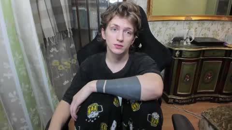 Snapshot of vince__dice chatting on 12, 1, 2026 Dimoooooon online show from 12, 1, 2026