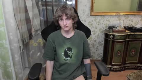 Snapshot of vince__dice chatting on 14, 2, 2026 Dimoooooon online show from 14, 2, 2026