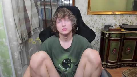 Snapshot of vince__dice chatting on 15, 2, 2026 Dimoooooon online show from 15, 2, 2026