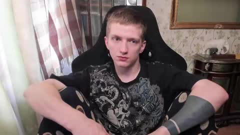 Snapshot of vince__dice chatting on 4, 6, 2026 Dimoooooon online show from 4, 6, 2026