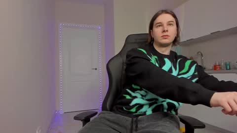 Vincent Strong online show from 26, 2, 2025