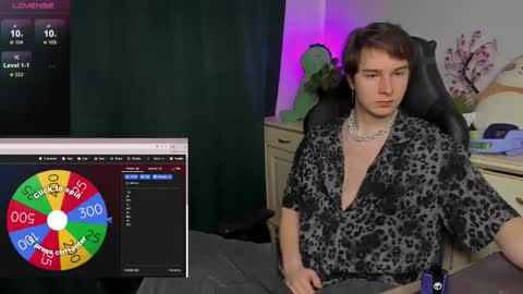 Vincent Strong online show from 19, 10, 2025