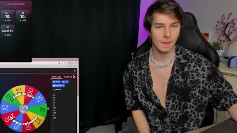 Vincent Strong online show from 3, 11, 2025