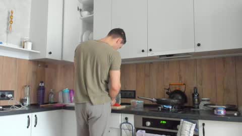 Snapshot of vincent_o chatting on 5, 2, 2025 Vincent. uncut 18cm online show from 5, 2, 2025