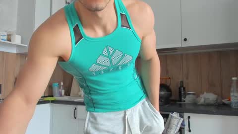 Snapshot of vincent_o chatting on 19, 2, 2025 Vincent. uncut 18cm online show from 19, 2, 2025