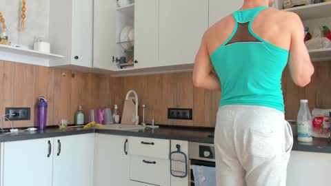 Snapshot of vincent_o chatting on 24, 2, 2025 Vincent. uncut 18cm online show from 24, 2, 2025