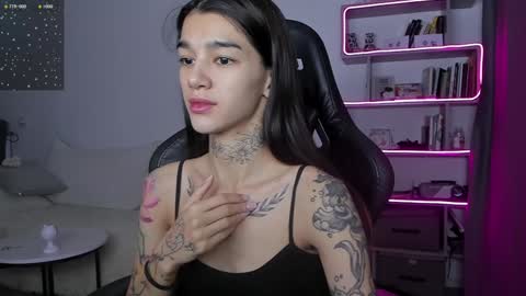 vinkitinkii online show from 2, 12, 2024