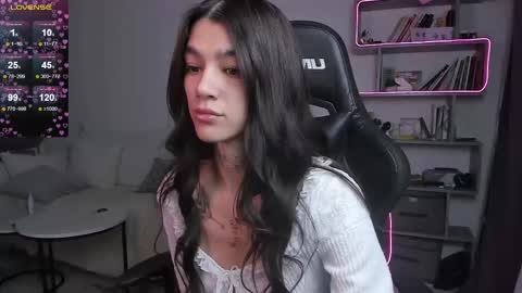 vinkitinkii online show from 15, 2, 2025