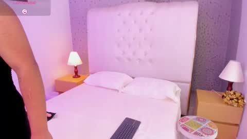 Vin  online show from 4, 3, 2026