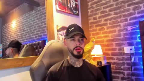 Snapshot of vinzenzrizzo chatting on 30, 9, 2025 ---Vinzen--- online show from 30, 9, 2025