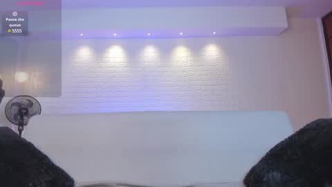 Snapshot of violeet_scott chatting on 28, 12, 2024 Violett Everyday From 0530 to 1430 Col Time online show from 28, 12, 2024