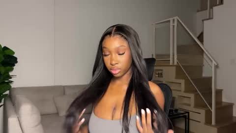 Fantasy Black Girl online show from 17, 12, 2025