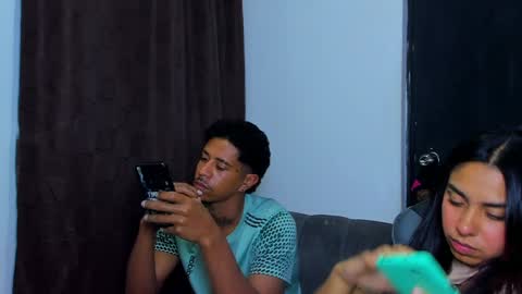 Violet and Myers online show from 8, 4, 2026