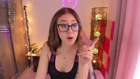 violet online show from 22, 2, 2025