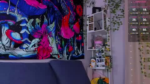 Violet online show from 17, 5, 2026