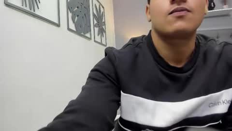 Snapshot of violeta_and_maxx chatting on 28, 10, 2025 VIOLETA AND MAXX online show from 28, 10, 2025