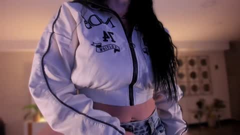 Violeta  online show from 2, 4, 2026