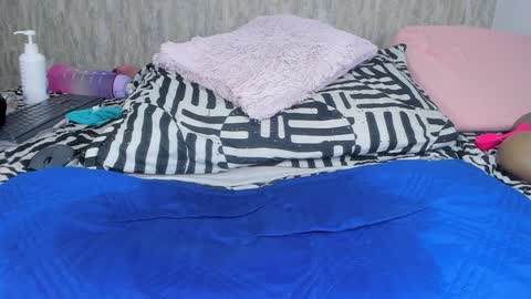 violeta london online show from 30, 1, 2025