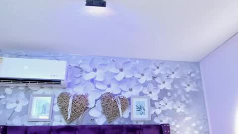 Snapshot of violeta_medina chatting on 31, 5, 2026 violeta_medina online show from 31, 5, 2026