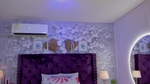 Snapshot of violeta_medina chatting on 26, 7, 2026 violeta_medina online show from 26, 7, 2026