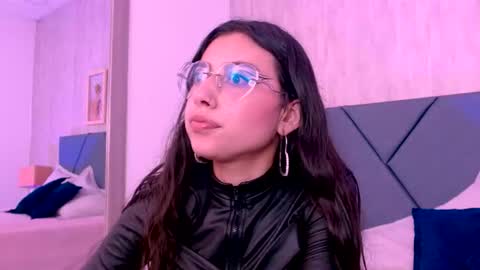 Violeta online show from 29, 6, 2026