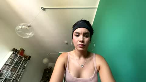 Violeta Rodriguez online show from 3, 8, 2026